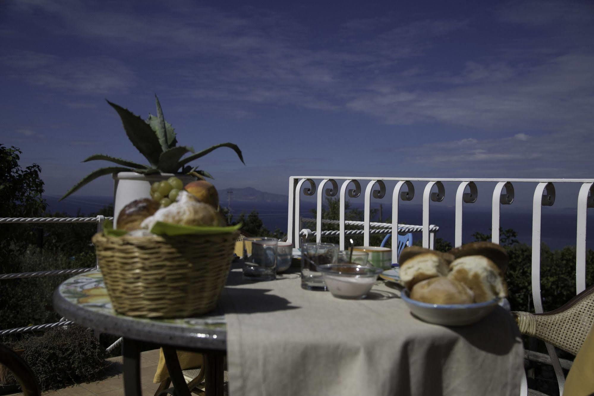 Il Giardino Dell'Arte Bed and Breakfast Anacapri  Exteriör bild